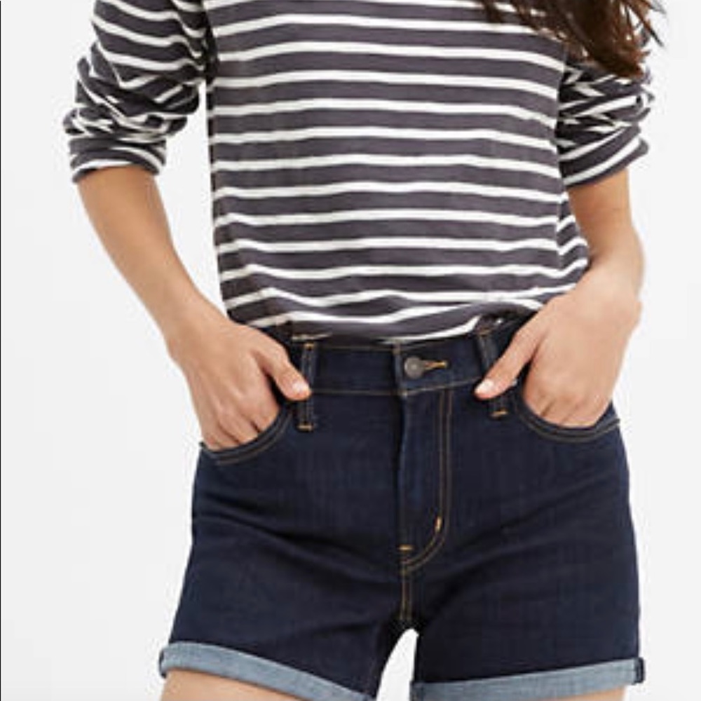 Levi’s mid length shorts